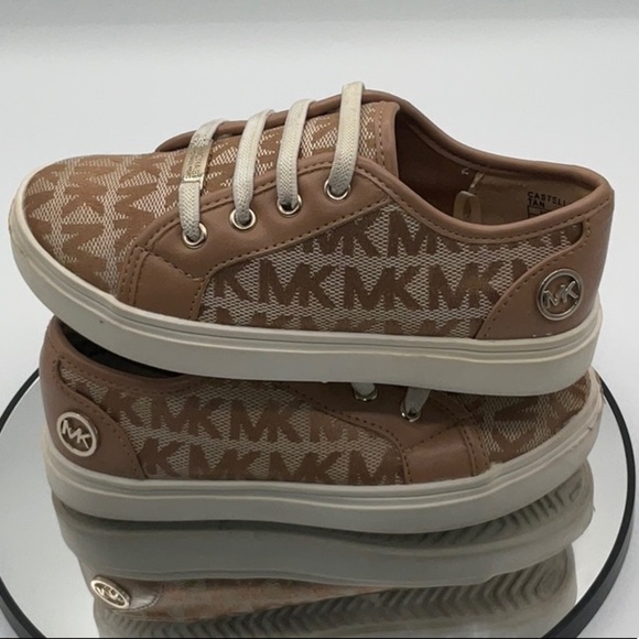 Michael Kors Tan and Cream Sneakers Low-Top Casual - Picture 8 of 8
